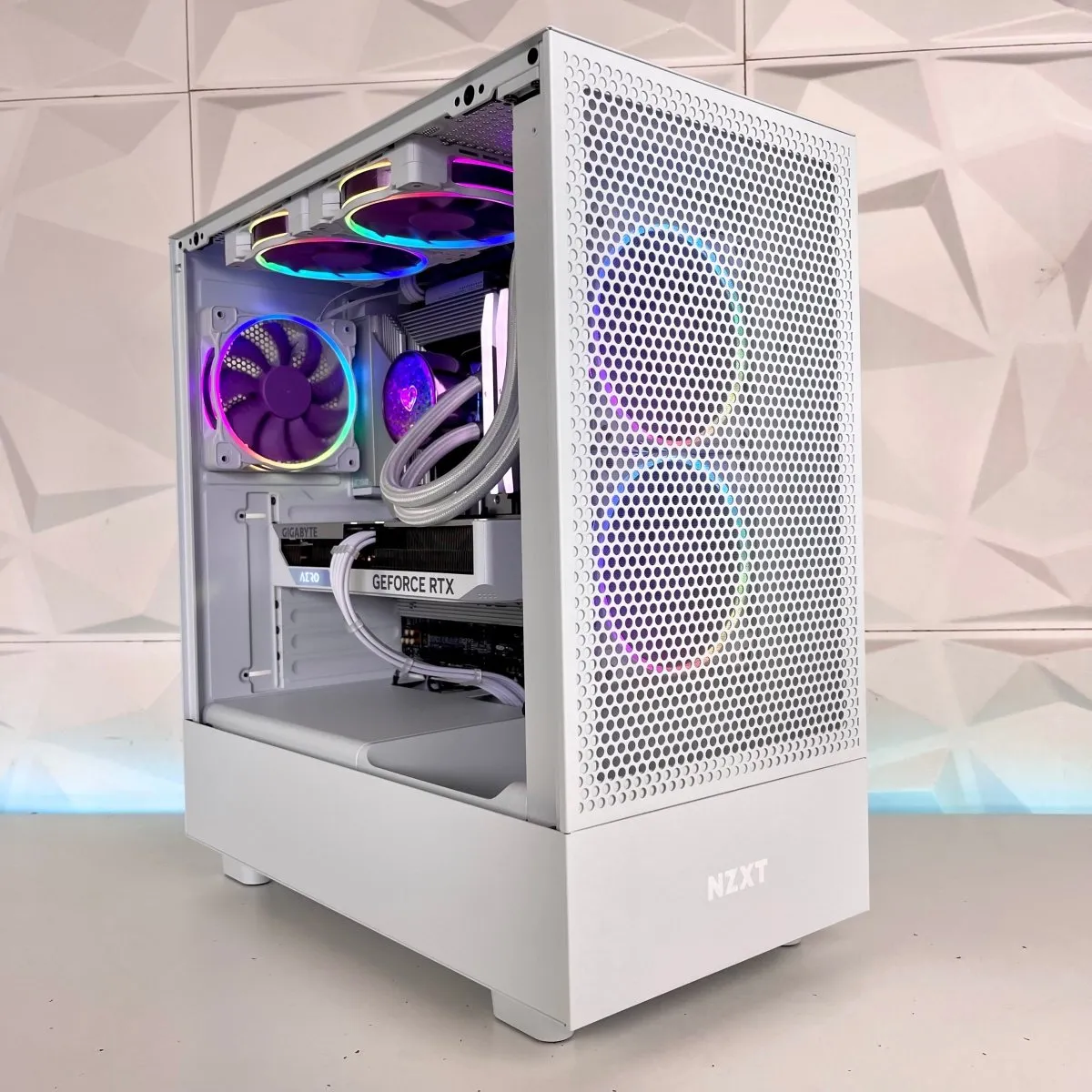 IGaming Ryzen 5/7 9700X | RTX 4060/4070 Ti | 32GB DDR5 | H5 Purflow