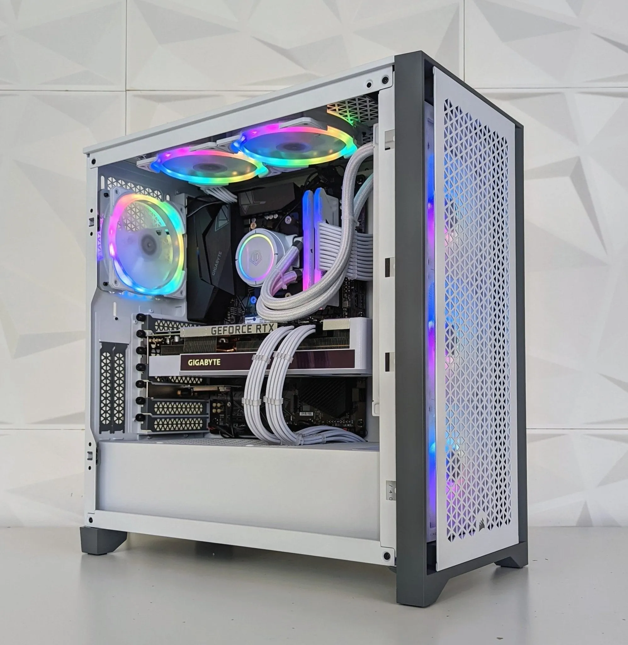 IGaming Ryzen 7 5700X | RTX 4060-4070 Ti super | Airflow Ice