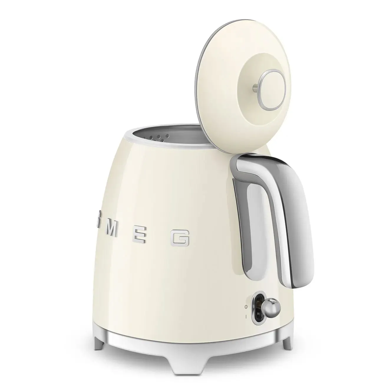 Smeg KLF05CRUK 0.8L Mini Kettle Cream, Retro 50's Style, Anti-Slip Base, Auto Shut Off, 1400W