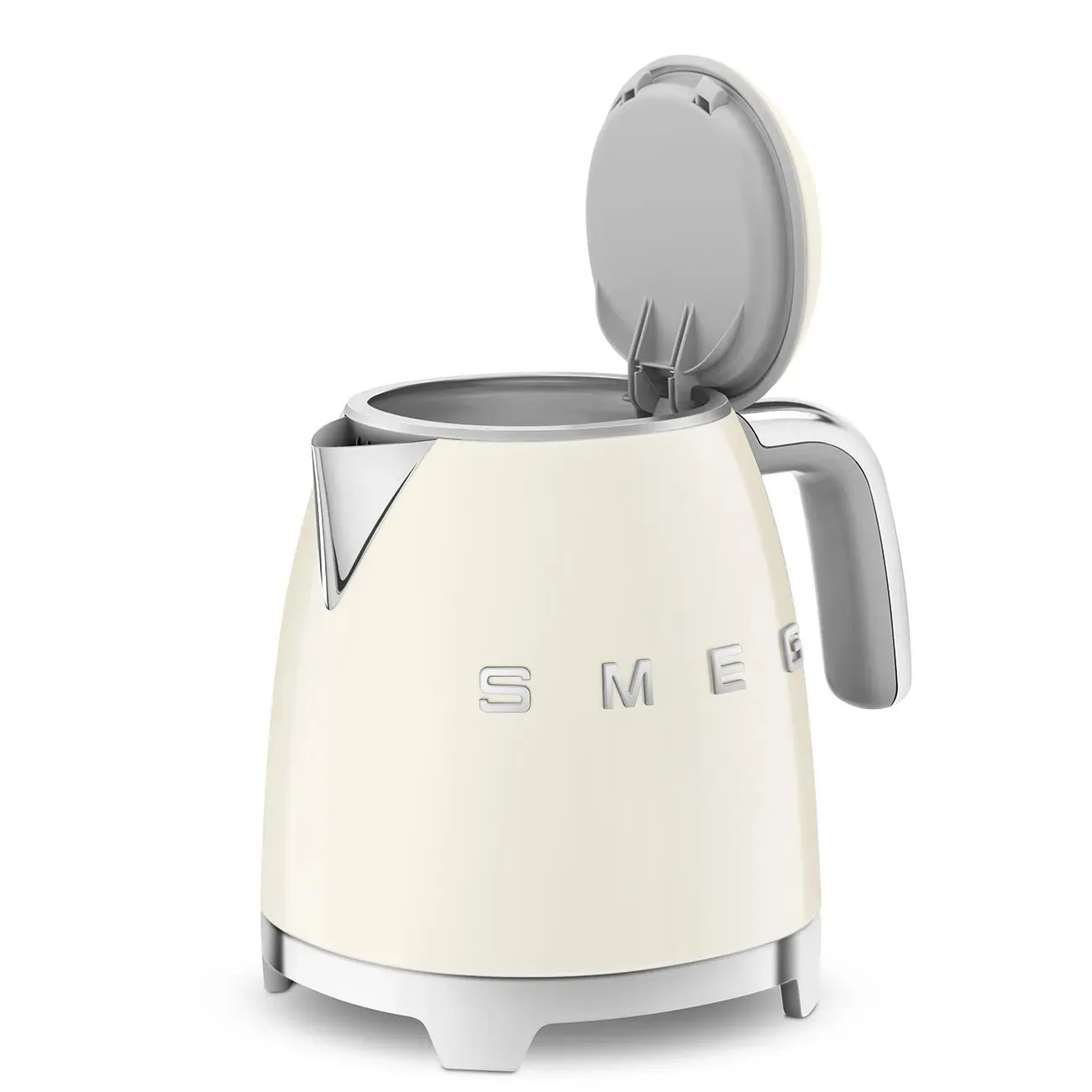 Smeg KLF05CRUK 0.8L Mini Kettle Cream, Retro 50's Style, Anti-Slip Base, Auto Shut Off, 1400W