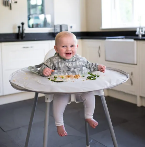 Tidy Tot Bib & Tray Kit - Dove Grey