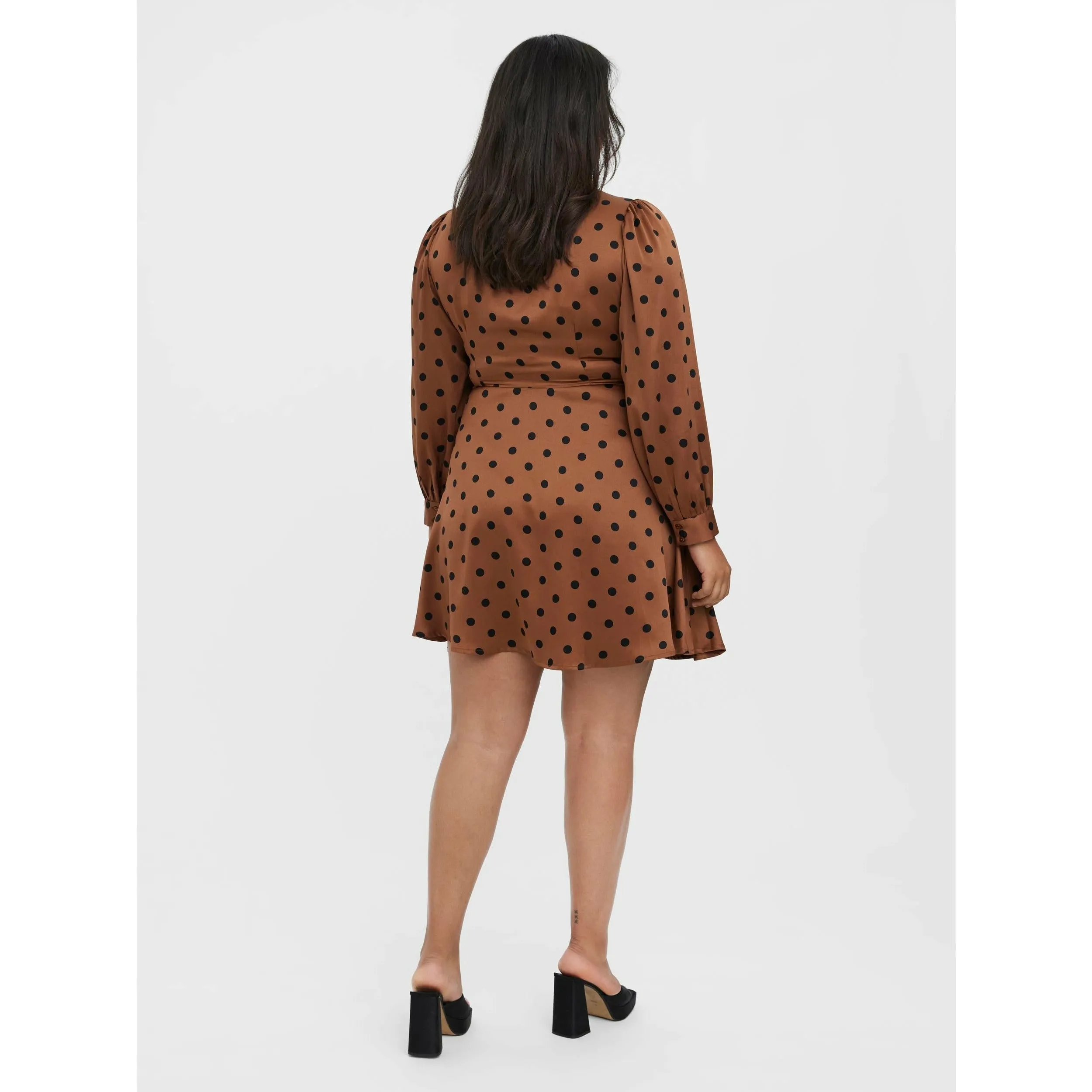 Vero Moda Curve Short Dress in Tan