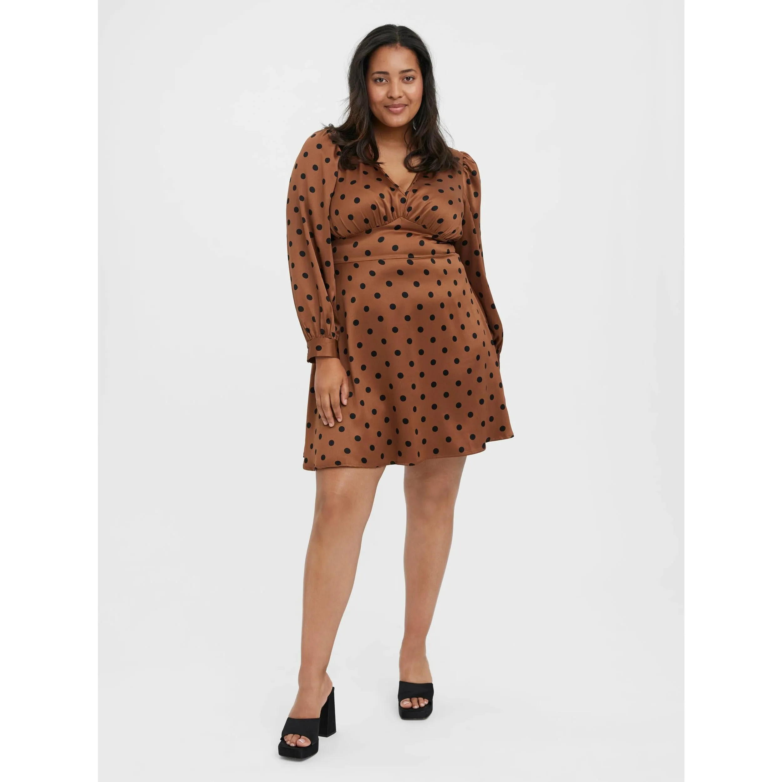 Vero Moda Curve Short Dress in Tan